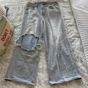 American Eagle Outfitters Light denim Wide-Leg Distressed Jeans